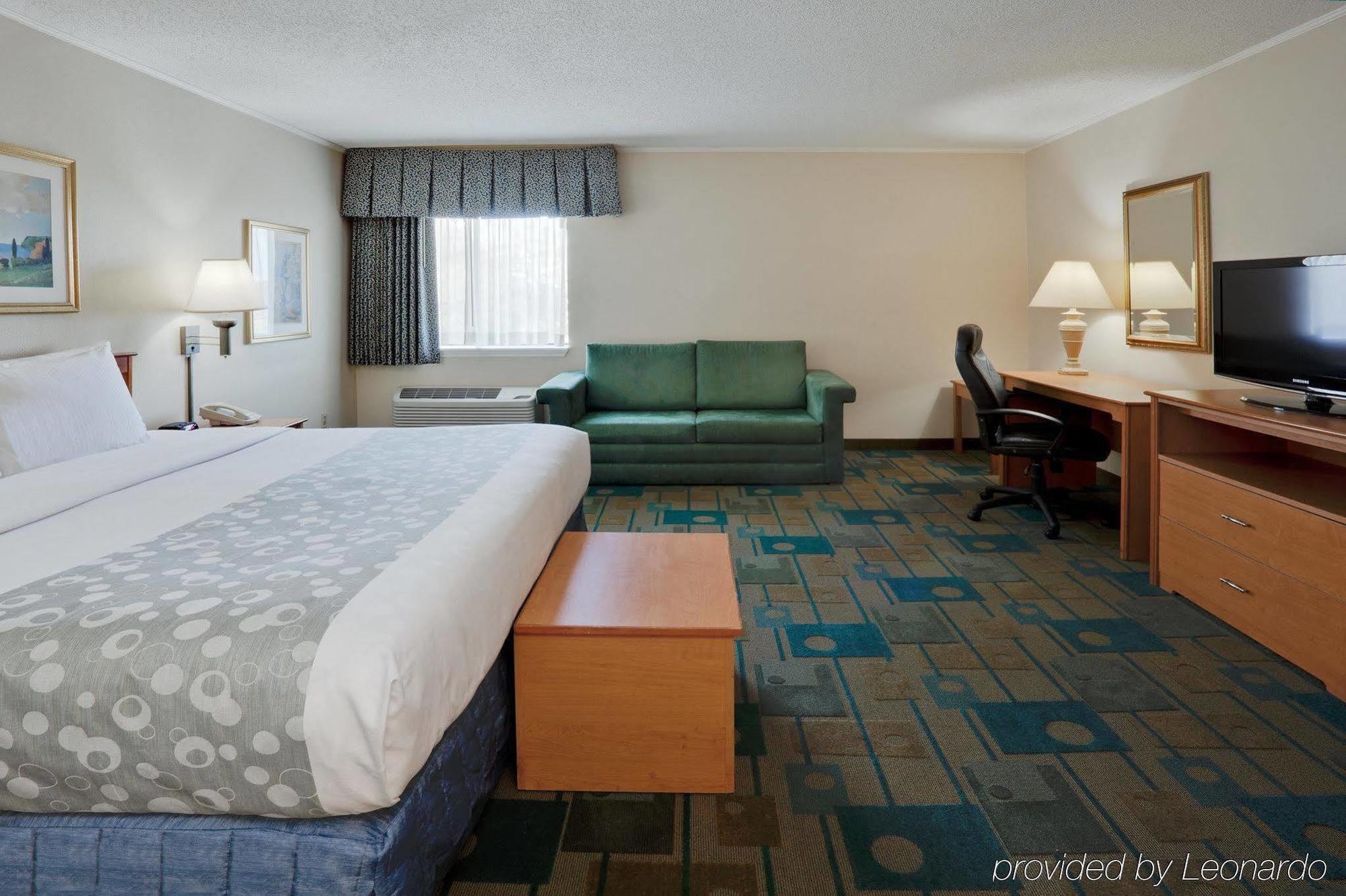 La Quinta By Wyndham Tampa Fairgrounds - Casino Hotell Mango Exteriör bild